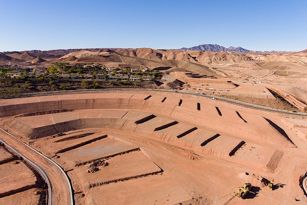 Las Vegas Sotheby's International Realty by null