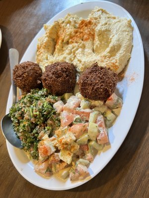 Photo of Old Jerusalem - Chicago, IL, US. Vegetarian Combination