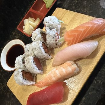 Spicy Tuna - Lunch Special- sushi lunch special. Both nigiri and roll were tasty. - Sushi Bars Near Me - Henderson, Nevada
