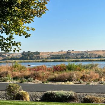 The Tides at Willow Pointe - This is out our back door! - Apartments Near Me - Richland, Washington