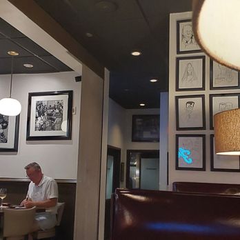 Frankie Bones Hilton Head - Interior - Italian Near Me - Hilton Head Island, South Carolina Frankie Bones Hilton Head - Interior - Italian Near Me - Hilton Head Island, South Carolina