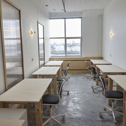 Hunters Point Studios - Dedicated Desk