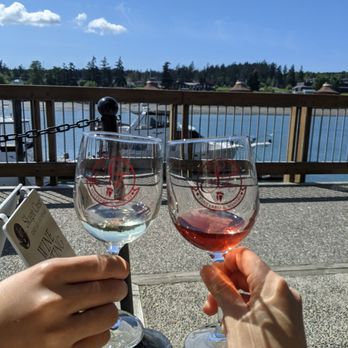 Skagit Crest Vineyard & Winery - two people toasting wine glasses - Wine Tasting Room Near Me - La Conner, Washington Skagit Crest Vineyard & Winery - two people toasting wine glasses - Wine Tasting Room Near Me - La Conner, Washington