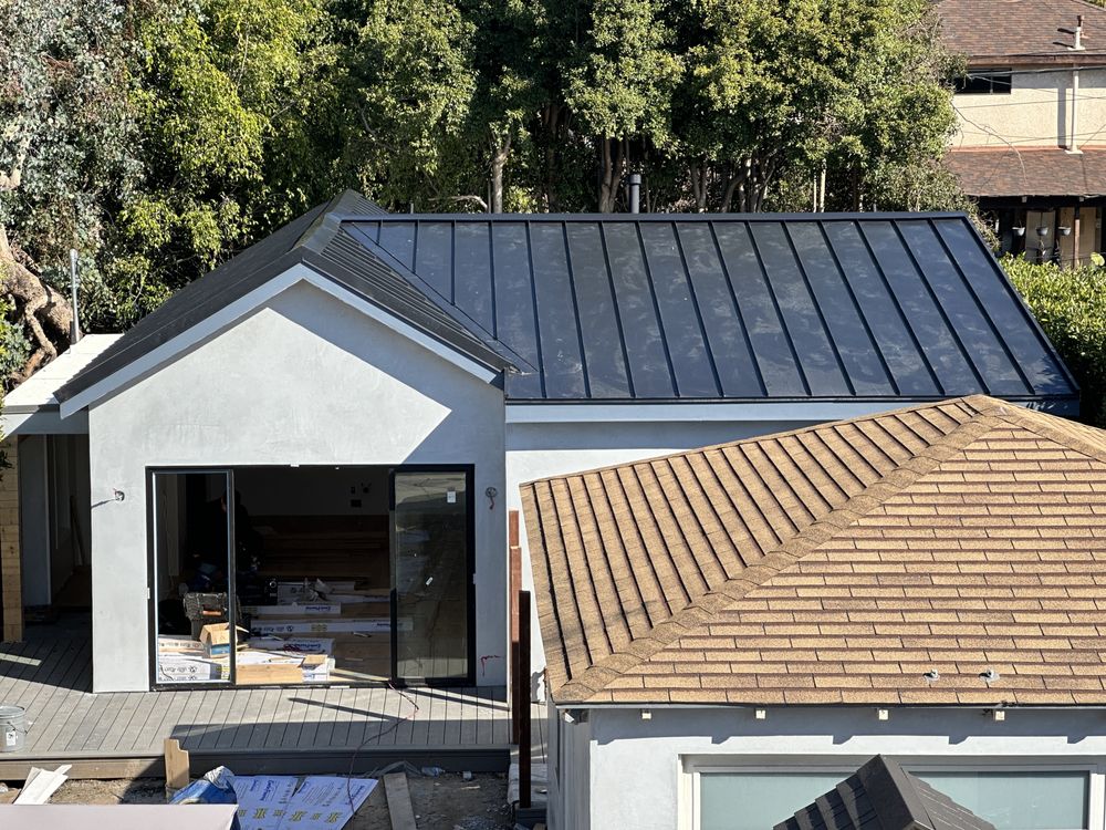 Slide of 3G Tres Generaciones Roofing