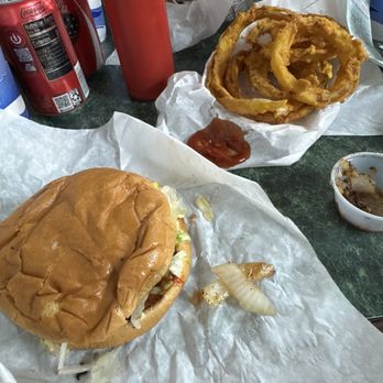 Cupp's Drive Inn - Burgers Near Me - Waco, Texas Cupp's Drive Inn - Burgers Near Me - Waco, Texas