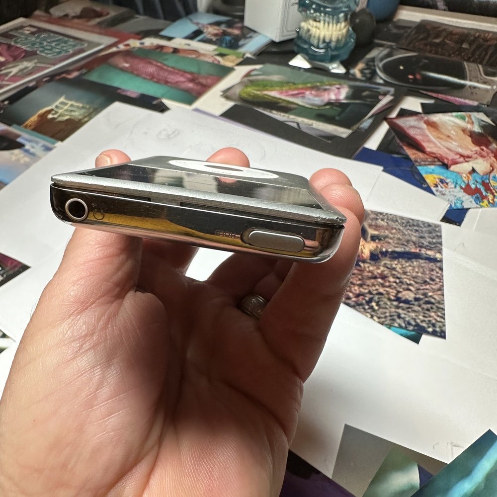 Fix-N-Flex Phone Repair - Another angle with the obvious gap... - IT Services & Computer Repair Near Me - Stockton, California