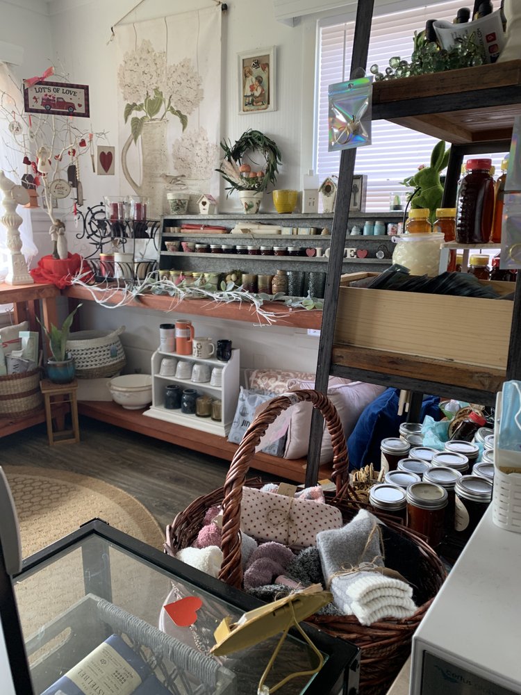 THE COTTAGE Updated April 2024 Request Information 157 E Walker