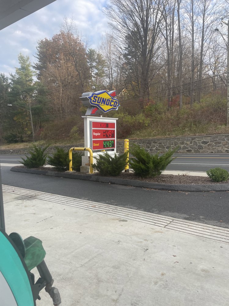 WINSTED SUNOCO Updated April 2024 60 S Main St, Winsted