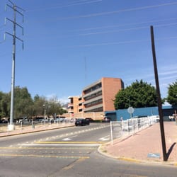 Colegio Miraflores - Enormes instalaciones.