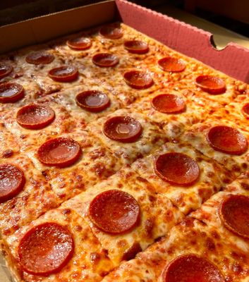Ledo Pizza by null