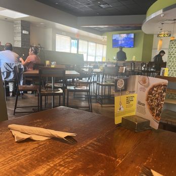 California Pizza Kitchen - Inside - Pizza Near Me - Long Beach, California