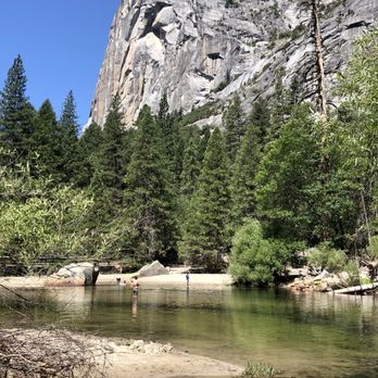 Mirror Lake - We stopped here to swim. - Hiking Near Me Mirror Lake - We stopped here to swim. - Hiking Near Me