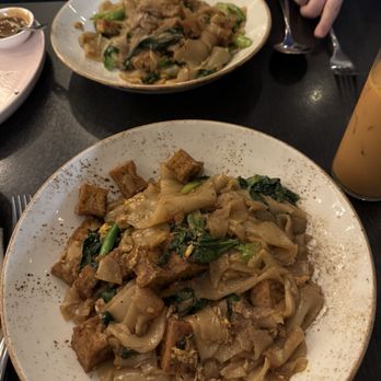 Senyai Thai Kitchen - Pad Si-Ew -G - Thai Near Me - Pittsburgh, Pennsylvania