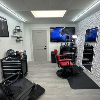 Music Fadez - Barbers Near Me - Hollywood, Florida Music Fadez - Barbers Near Me - Hollywood, Florida