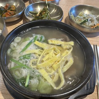 Jinsang Gukbap - Korean Near Me - Queens, New York