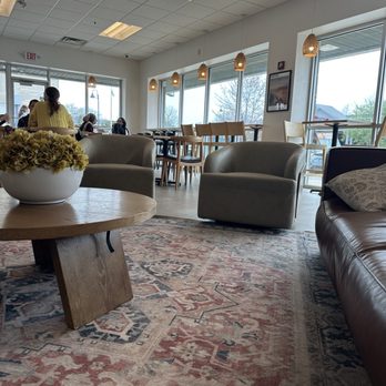 Qamaria Coffee - Cozy and cushy seating options - Coffee & Tea Near Me - Greenfield, Wisconsin