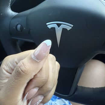 Luxury Nails - Chipped nail polish - Nail Salons Near Me - West Sacramento, California Luxury Nails - Chipped nail polish - Nail Salons Near Me - West Sacramento, California