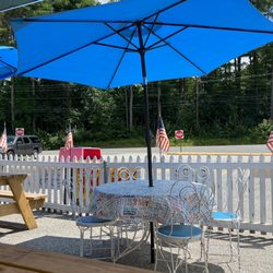 Alvin Rondeau's Dairy Bar - Tables with plenty of shade for eating ice cream on a hot summer day.