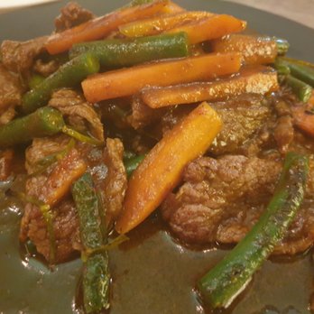 Pum's Kitchen - Thai Near Me - Maroochydore, QLD Pum's Kitchen - Thai Near Me - Maroochydore, QLD