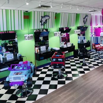 Sharkey's Cuts for Kids - Fun Cars! - Kids Hair Salons Near Me - Leawood, Kansas Sharkey's Cuts for Kids - Fun Cars! - Kids Hair Salons Near Me - Leawood, Kansas
