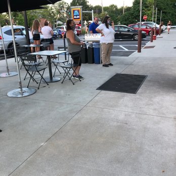 Chipotle Mexican Grill - Line for pickup! - Fast Food Near Me - Dover, New Hampshire