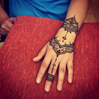 Hennakim - Henna Artists Near Me