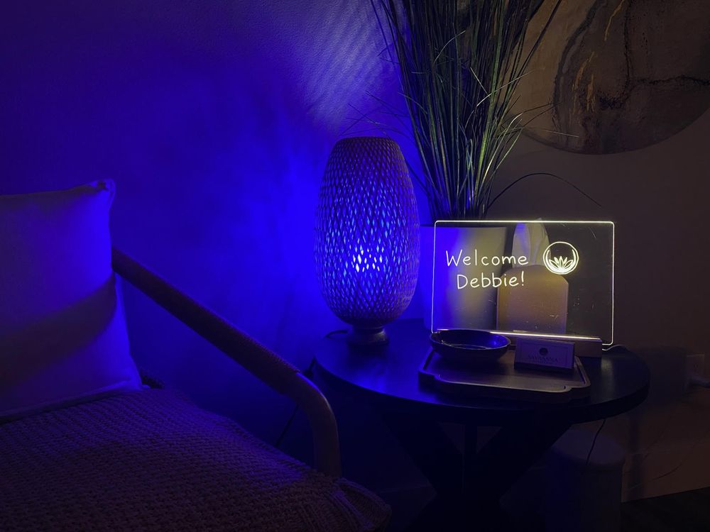 Savasana Massage & Body Logo