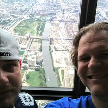 Willis Tower - 103 stories above the Chicago River - Landmarks & Historical Buildings Near Me - Chicago, Illinois Willis Tower - 103 stories above the Chicago River - Landmarks & Historical Buildings Near Me - Chicago, Illinois
