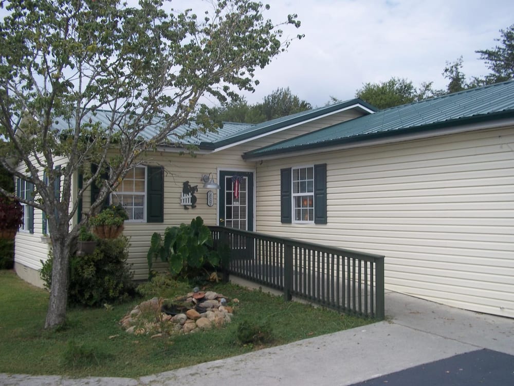 River Academy - childcare center in Louisville, TN