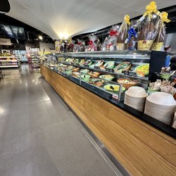 The Fresh Market - Salad bar with hot food at the other end