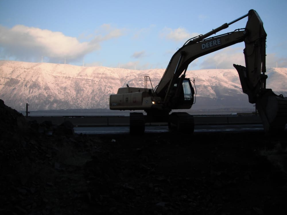 WESTERN HEAVY HAUL Updated September 2024 10 Photos 2260 NW