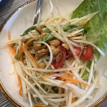Cafe Equator - Papaya salad - Thai Near Me - Metairie, Louisiana