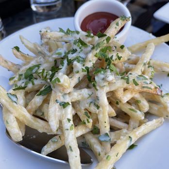 Perch - Truffle Cheese fries - Lounges Near Me - Los Angeles, California Perch - Truffle Cheese fries - Lounges Near Me - Los Angeles, California
