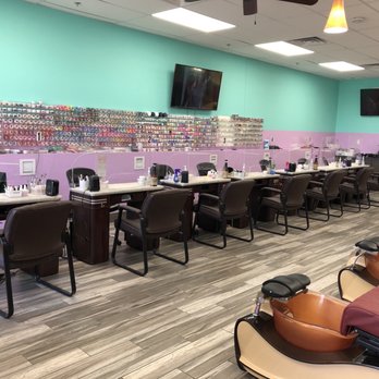 Q NAILS - Not even 25% of all of the nail color - Nail Salons Near Me - Yuma, Arizona Q NAILS - Not even 25% of all of the nail color - Nail Salons Near Me - Yuma, Arizona