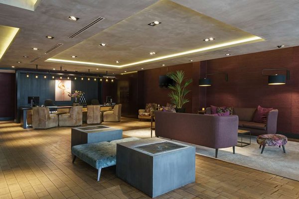 DoubleTree by Hilton Amsterdam - NDSM Wharf by null