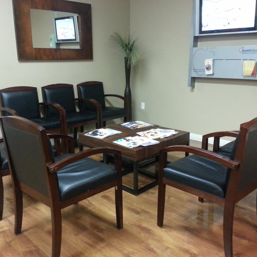 Tracy Urgent Care - Waiting room - Urgent Care Near Me - Tracy, California Tracy Urgent Care - Waiting room - Urgent Care Near Me - Tracy, California