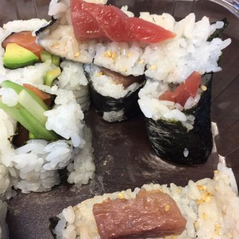 Late Night Thai & Sushi - Thai Near Me - Chicago, Illinois