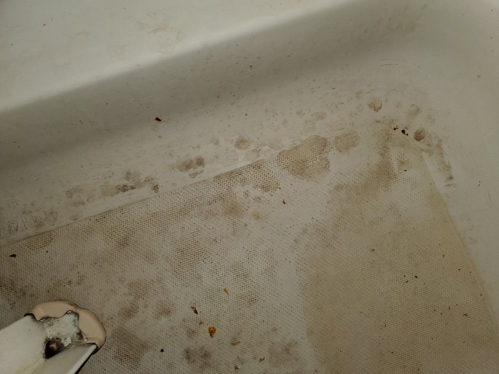 Slide of John's Plumbing & Pumps