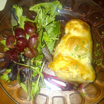 Annabel Lee Tavern - Baked Brie!!! - Pubs Near Me - Baltimore, Maryland Annabel Lee Tavern - Baked Brie!!! - Pubs Near Me - Baltimore, Maryland