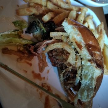 Smokeyard BBQ and Chop Shop - Shaved tri tip sandwich with fries - American Near Me - Mammoth Lakes, California Smokeyard BBQ and Chop Shop - Shaved tri tip sandwich with fries - American Near Me - Mammoth Lakes, California