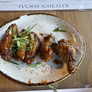 Kitchen Social - Chicken wings appetizer - New American Near Me - Dublin, Ohio