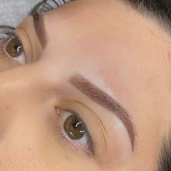 BrowNica Artistry - Ombre shading