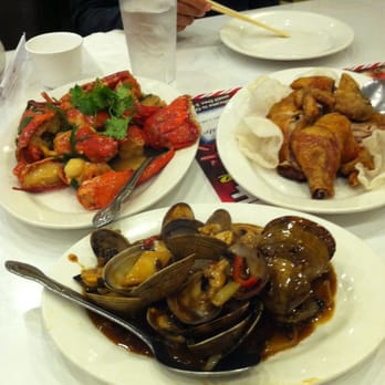 Lobster King - Lobster, Crispy Chicken, and Black Bean Clams. Missing for a half a hour: fish fillet with veggies - Seafood Near Me - Honolulu, Hawaii Lobster King - Lobster, Crispy Chicken, and Black Bean Clams. Missing for a half a hour: fish fillet with veggies - Seafood Near Me - Honolulu, Hawaii