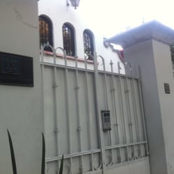 Zamora Rincón Abogados - La fachada principal de la firma Zamora Rincón