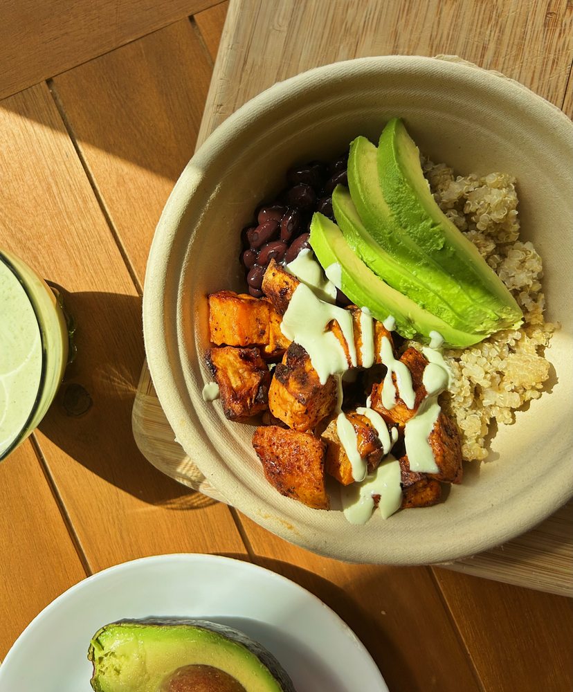 SweetLife Eatery Logo