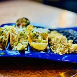 Oscar's Cafe - Fish Tacos