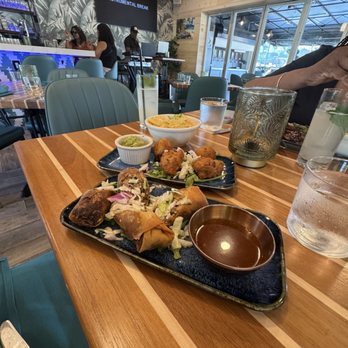 The Water’s Grill - Cod fitters, jerk chicken egg roll and Mac & Cheese - Cocktail Bars Near Me - New Rochelle, New York