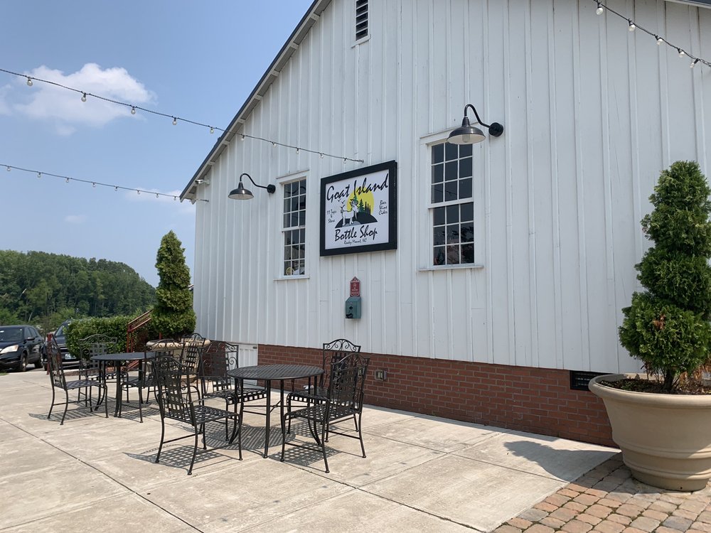 Goat Island Bottle Shop Image