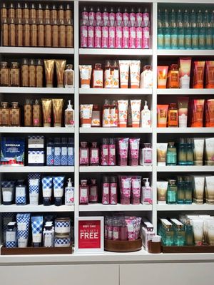 BATH & BODY WORKS - Updated August 2025 - 106 Photos & 11 Reviews ...