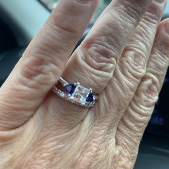 Maryanne S. Ritter Jewelers - Wearing my new rings - Jewelry Near Me - Philadelphia, Pennsylvania Maryanne S. Ritter Jewelers - Wearing my new rings - Jewelry Near Me - Philadelphia, Pennsylvania